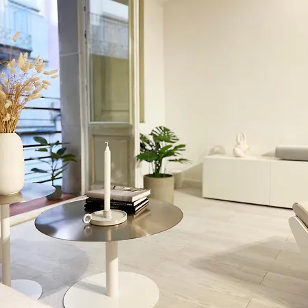 Apartment White *