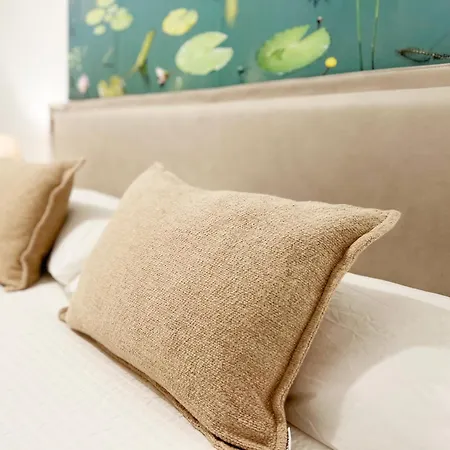 Apartment White