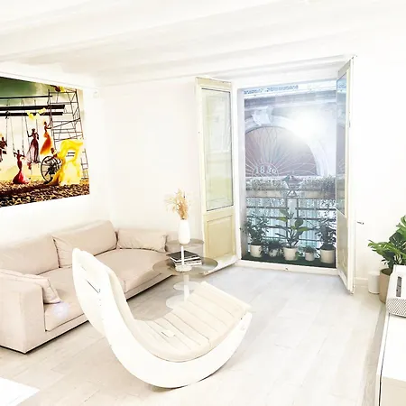 White * Barcelona